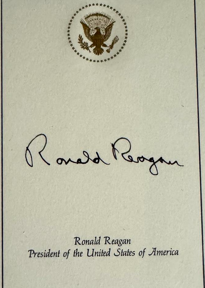 Ronald Reagan Signed Presidential Seal Card *RARE* - JSA COA w/full letter of authenticity